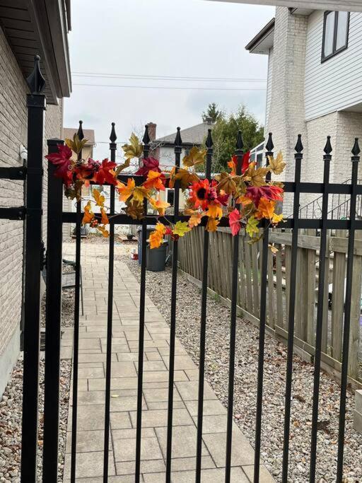 Emily'S Charming House Villa Brossard Exterior photo